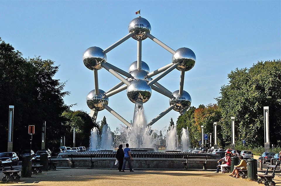 https://fondationolangiwosho.org/app/uploads/2026/03/Atomium_Brussel_2.jpg